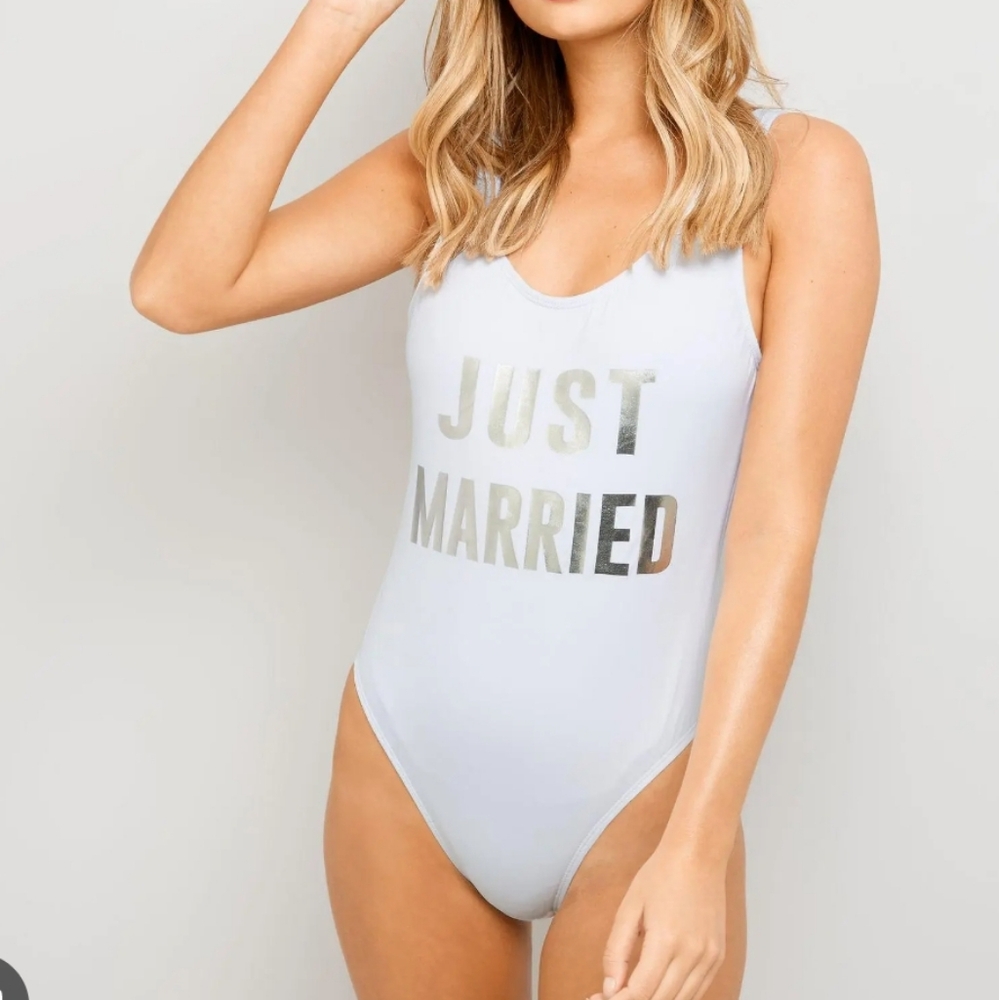 Newlook.com Holiday Shop One Piece Swimsuit White UK10‎ "Just Married" Nwt